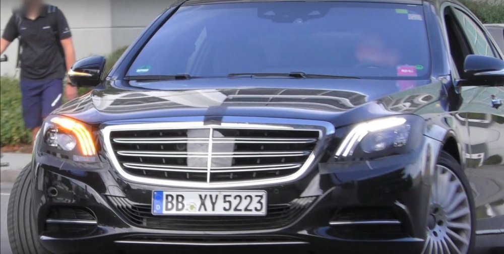 2018-mercedes-benz-s-class-facelift-shows-up-in-traffic-reveals-front-bumper-111303_1.jpg