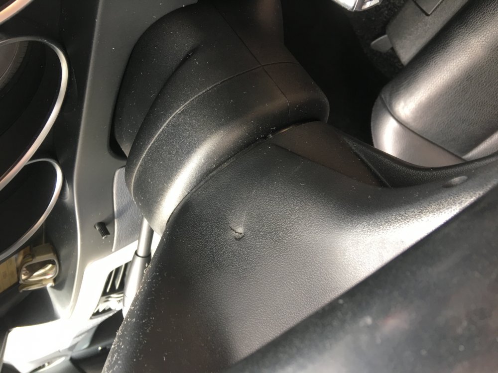 Airbag light on General MercedesBenz Chat SGMerc MercedesBenz Enthusiast Club Singapore