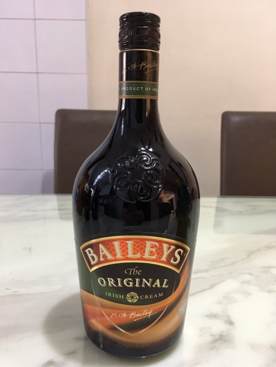 Baileys The Original Irish Cream 2.jpg