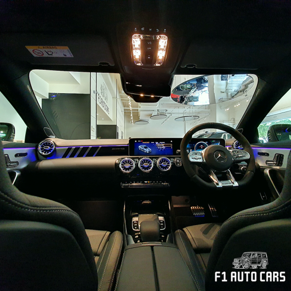 73499660_MercedesBenzCLA45s5.png