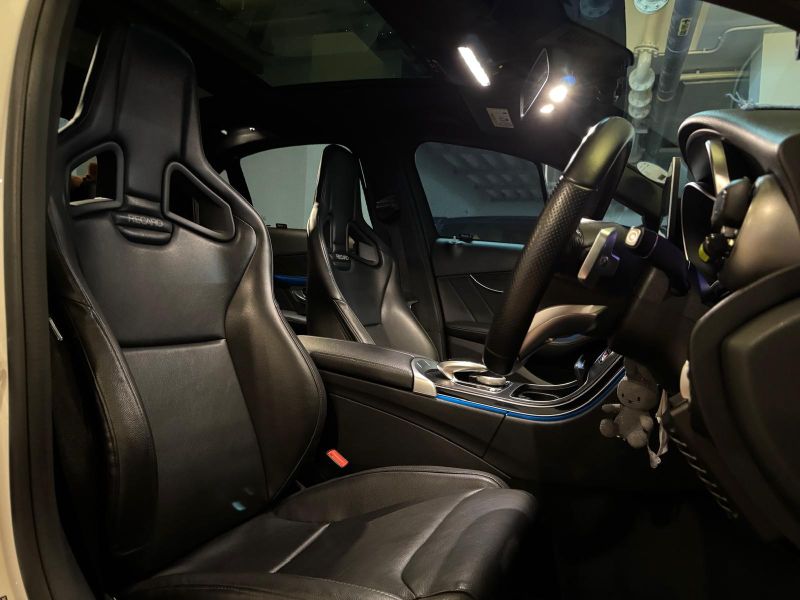 Interior3.jpeg