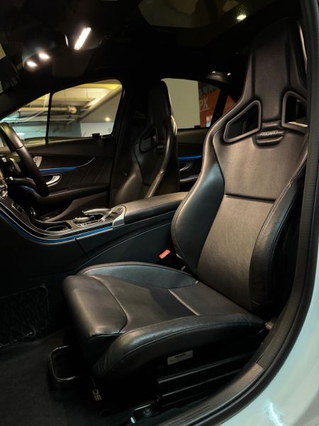 Interior4.jpeg